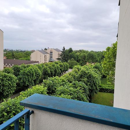 Parisian Retreat Pour 5 Personnes - 12 Min De Paris - Proche Gare Apartment Deuil-la-Barre Exterior foto
