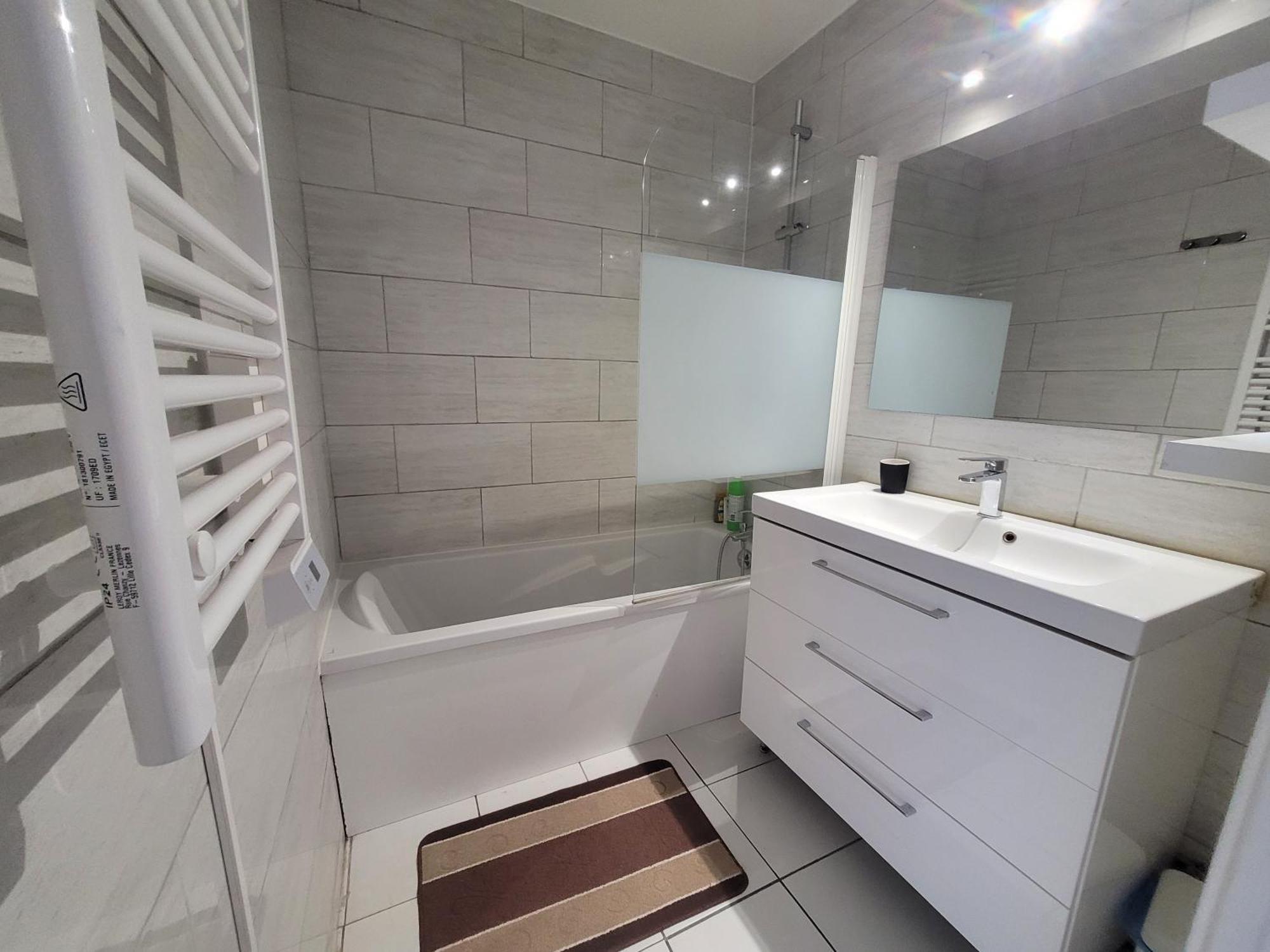 Parisian Retreat Pour 5 Personnes - 12 Min De Paris - Proche Gare Apartment Deuil-la-Barre Exterior foto
