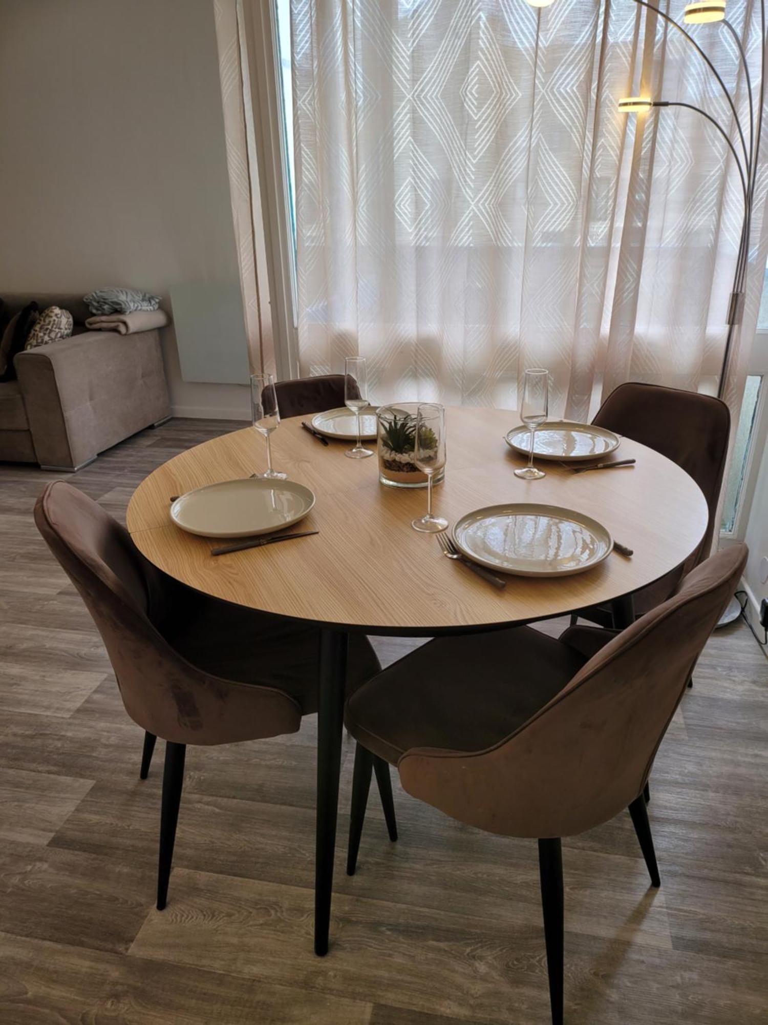 Parisian Retreat Pour 5 Personnes - 12 Min De Paris - Proche Gare Apartment Deuil-la-Barre Exterior foto