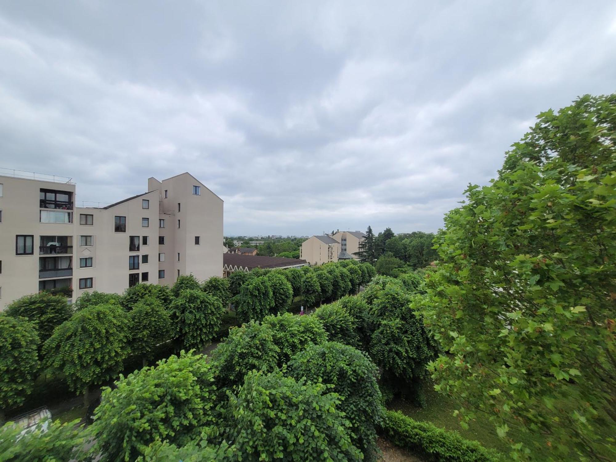 Parisian Retreat Pour 5 Personnes - 12 Min De Paris - Proche Gare Apartment Deuil-la-Barre Exterior foto